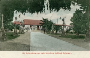 Main gateway and walk, Idora Park, Oakland, California       